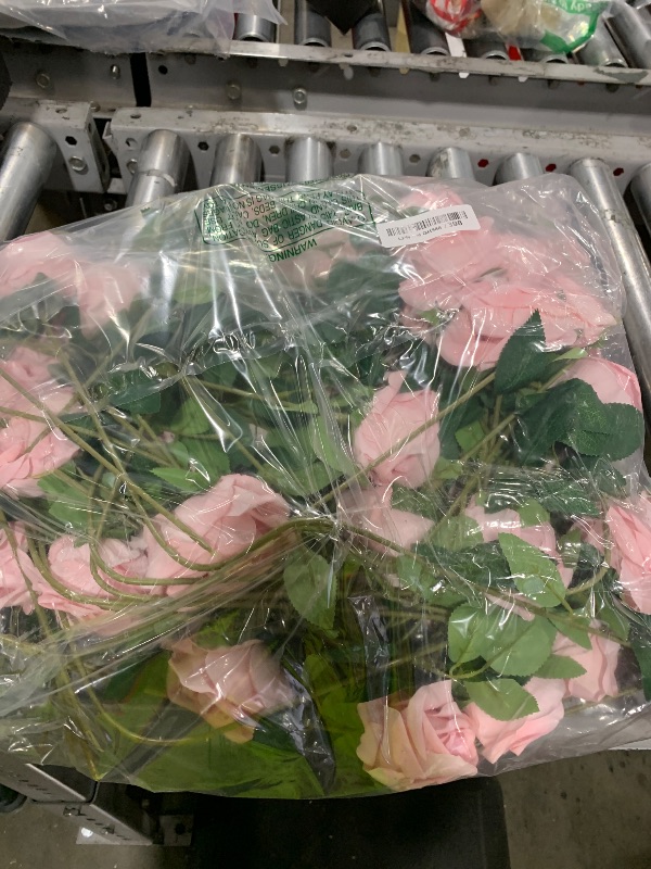 Photo 1 of HyeFlora 50 PCS Artificial Blush Roses with Stems