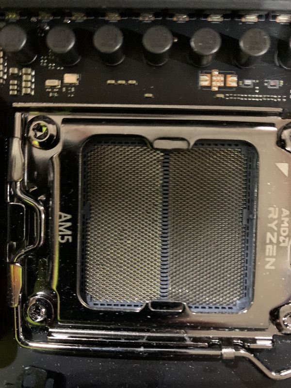 Photo 1 of ASUS ROG Crosshair X670E Hero Motherboard