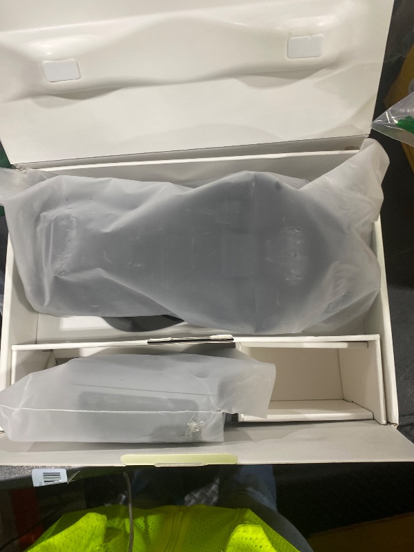 Photo 1 of DJI Mavic 3 Quadcopter with Hasselblad Camera