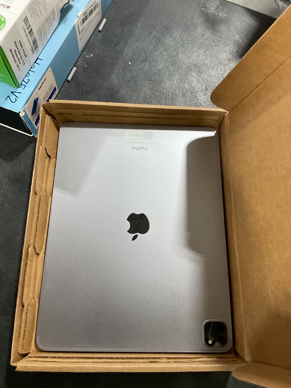 Photo 1 of Apple iPad Pro 12.9-inch M2 Chip Tablet
