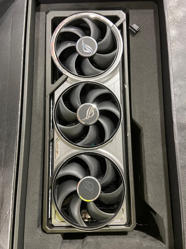 View 3 of ASUS ROG Astral GeForce RTX 5090 BTF OC Edition Graphics Card