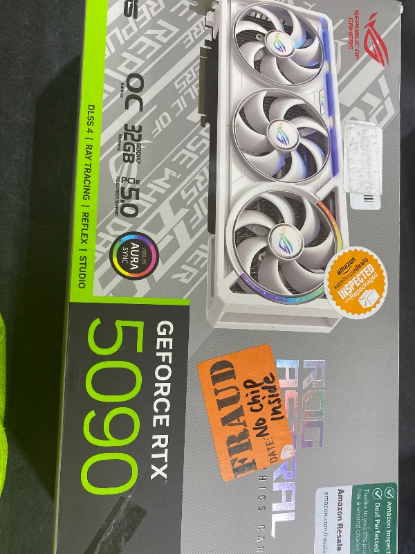 Photo 1 of ASUS ROG Astral GeForce RTX 5090 32GB GDDR7 White OC Edition Graphics Card
