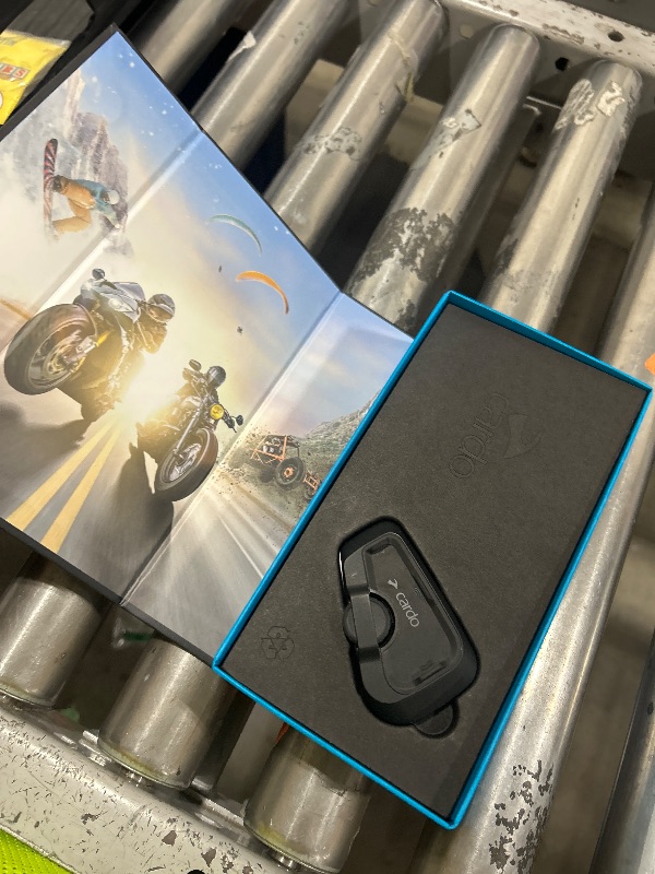 Photo 1 of Cardo FREECOM 2X Motorcycle Bluetooth Communication System