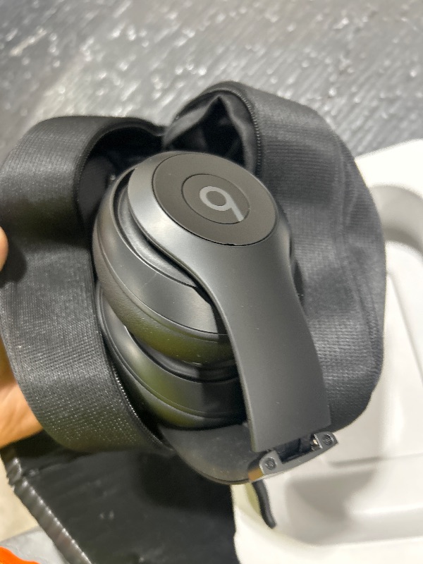 Photo 1 of Beats Studio Pro Wireless Over-Ear Headphones BLACK COLOR