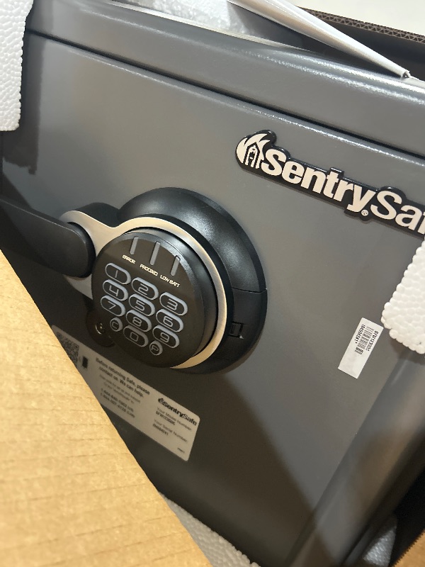 Photo 1 of SentrySafe STW123GDC Digital Fireproof & Waterproof Safe