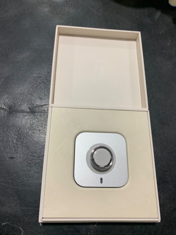 Photo 1 of Oura Ring 5 Smart Ring - Silver - Size 7