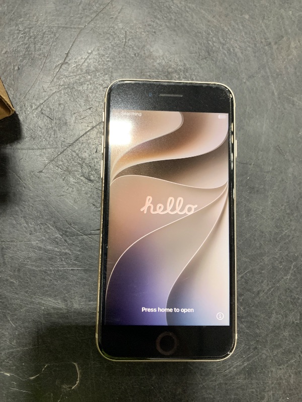 Photo 1 of Apple iPhone SE 3rd Gen 128GB Starlight Unlocked (Renewed)