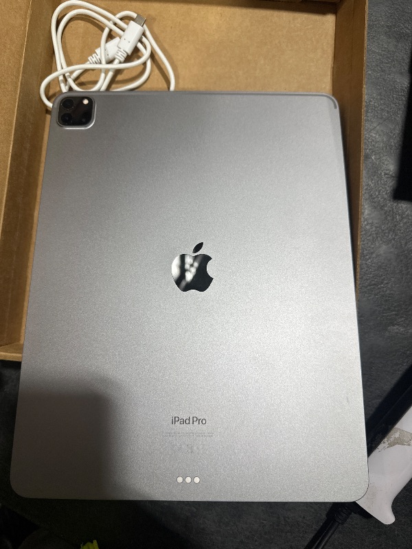 Photo 1 of Apple iPad Pro 12.9-inch M2 Chip Tablet, 256GB, Wi-Fi 6E, Space Gray