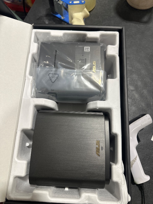 Photo 1 of ASUS ZenWiFi XT9 AX7800 Tri-Band Mesh WiFi 6 System (2-Pack)