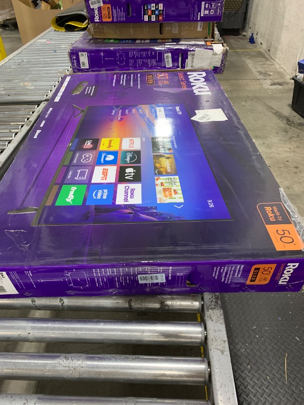 Photo 1 of Roku 50-Inch Select Series Smart TV 2026-4K (2160p) QLED TV TV