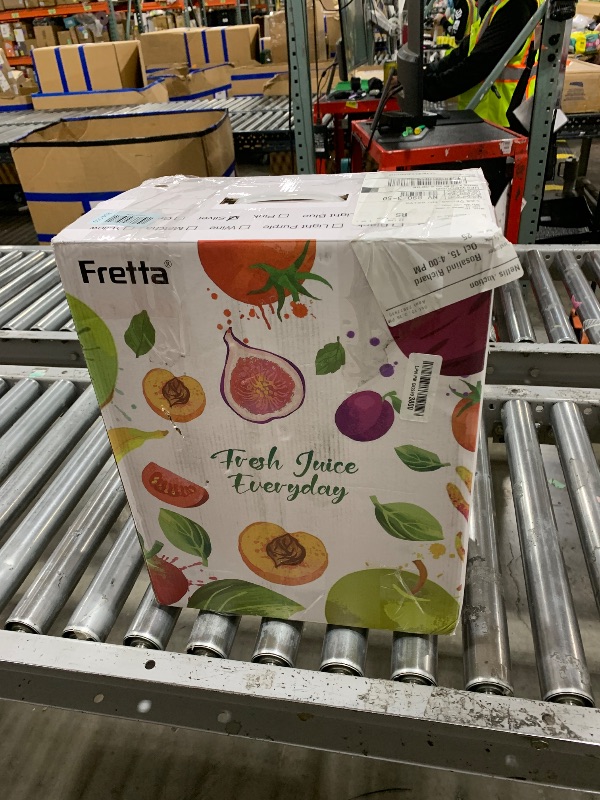 View 2 of Fretta Cold Press Masticating Juicer