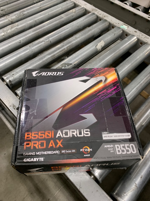 View 3 of GIGABYTE B550I AORUS PRO AX AMD AM4 ITX Motherboard, Supports Ryzen 5000/4000/3000 Series, DDR4, 6+2 Power Phase, 2X M.2, PCIe 4.0, USB-C, WiFi 6, 2.5 GbE LAN, Q-Flash Plus, WiFi EZ-Plug, RGB Fusion