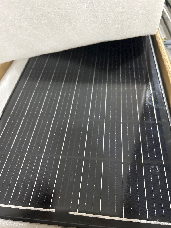 Photo 1 of Deepn Full Aluminum Solar Street Light 15000W Commercial Grade SZ400