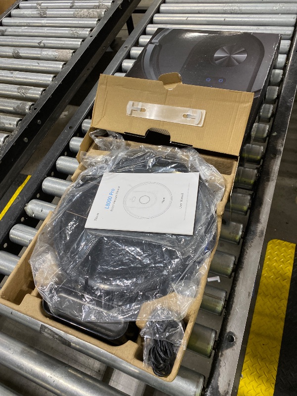 View 2 of Tikom L8000 Pro Robot Vacuum and Mop Combo