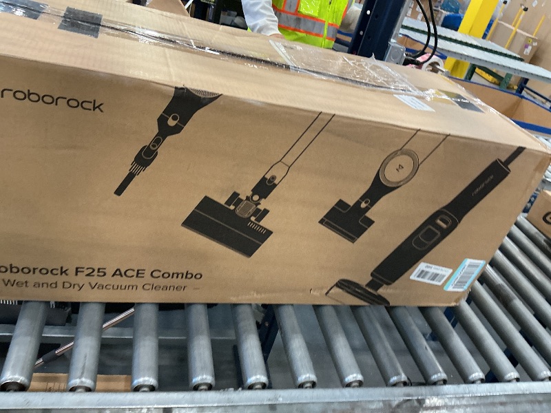 Photo 1 of Roborock F25 ACE Combo Wet Dry Vacuum Mop