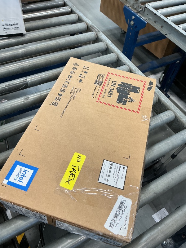 Photo 1 of HP Stream 11.6" HD Laptop, Intel Celeron N4000, 4GB RAM, 32GB eMMC, Windows 10