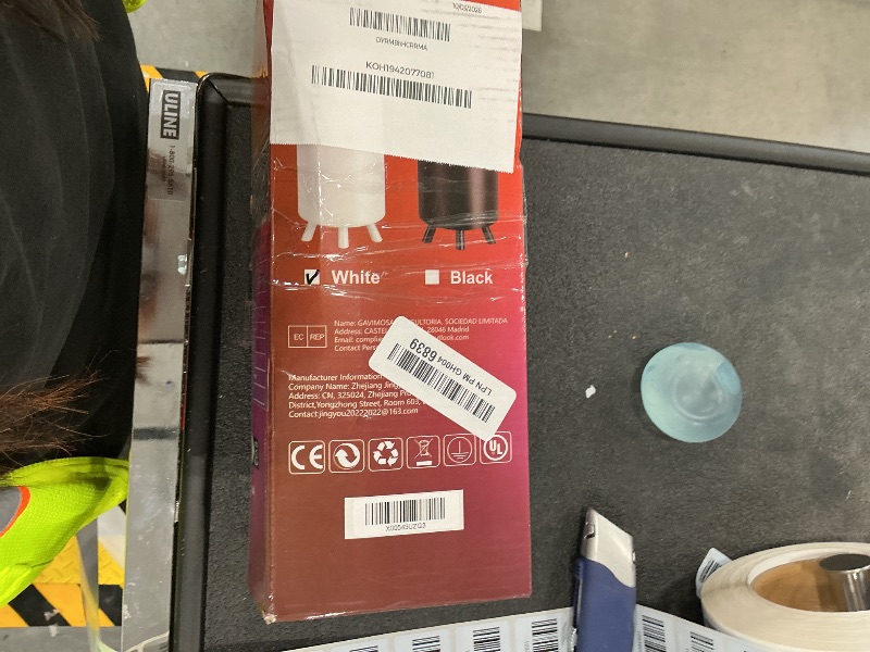 Photo 1 of GeyouLux RGBCW Smart Uplighting