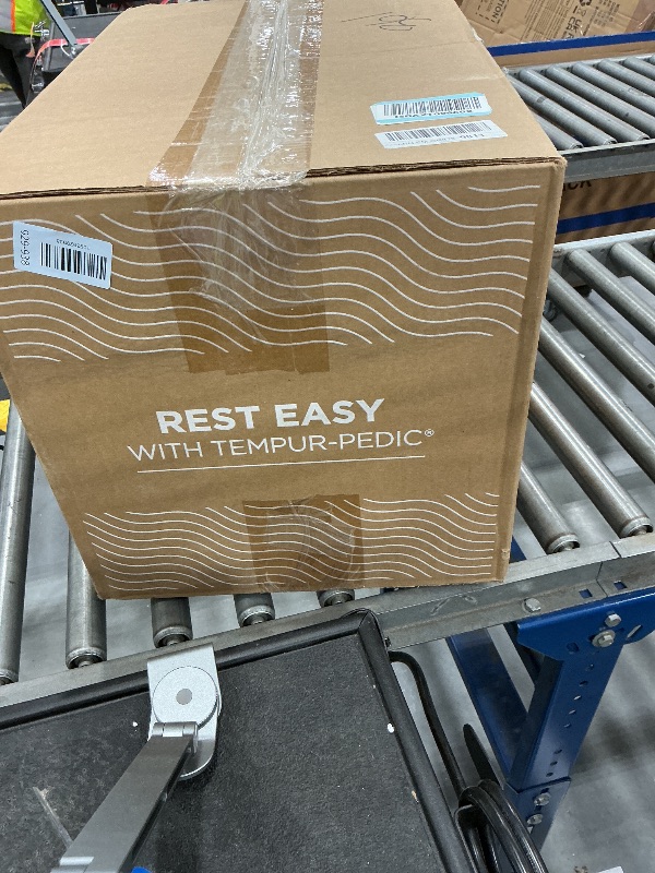 View 2 of Tempur-Pedic TEMPUR-Supreme Twin XL Mattress Topper