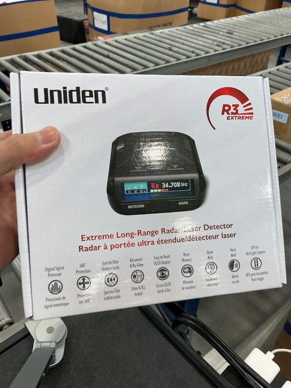 View 2 of Uniden R3 Radar Detector