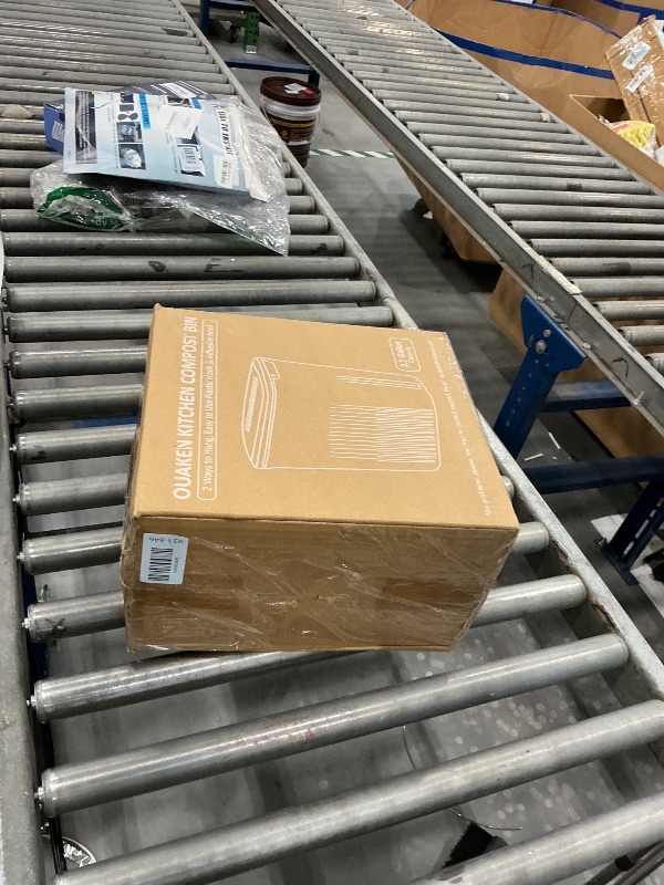 View 2 of Ouaken 2.5L Electric Kitchen Composter