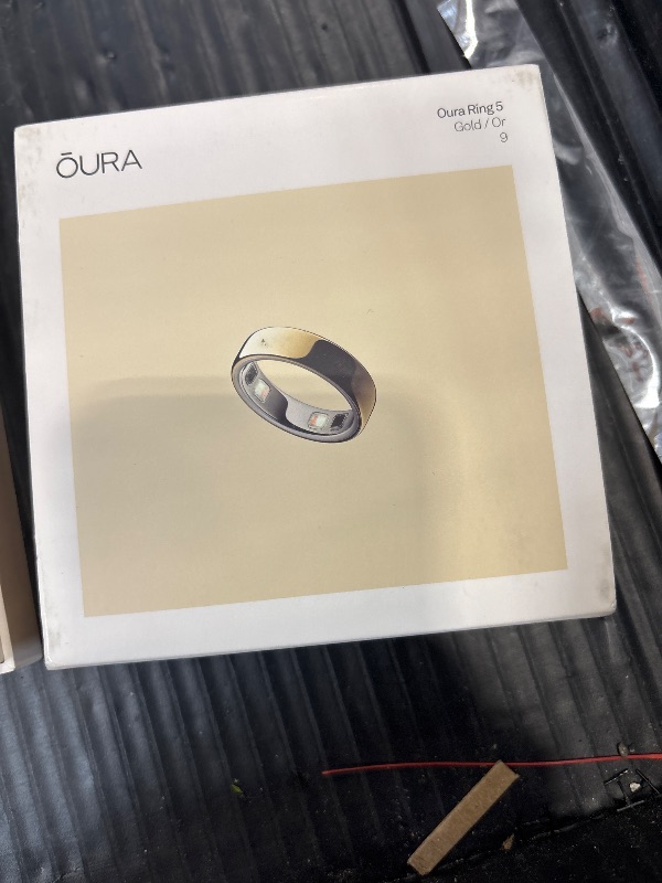 Photo 1 of Oura Ring 5 Smart Ring - Gold - Size 9