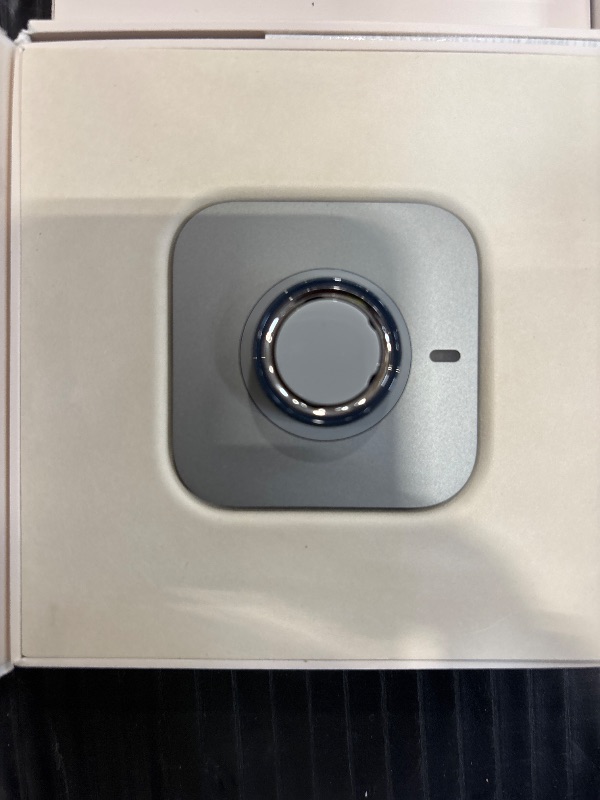 Photo 1 of Oura Ring 5 Smart Ring - Gold - Size 9