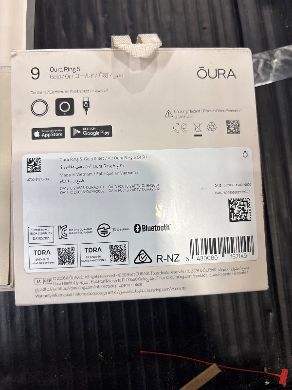 Photo 1 of Oura Ring 5 Smart Ring - Gold - Size 9