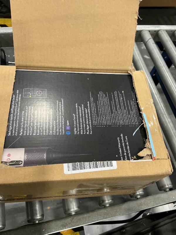 View 3 of Dyson Airwrap Co-anda2x™ Multi-Styler and Dryer (2026 Model)