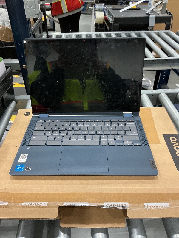 View 3 of Lenovo - 2022 - IdeaPad Flex 5i - 2-in-1 Chromebook Laptop Computer - Intel Core i3-1115G4-13.3" FHD Touch Display - 8GB Memory - 256GB Storage - Chrome OS