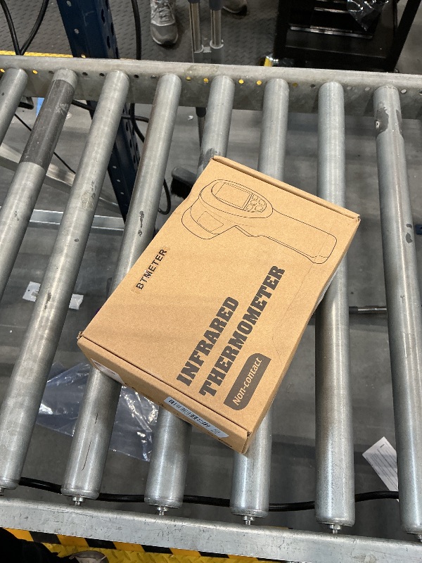 Photo 1 of BTMETER BT-1500 Infrared Thermometer Gun