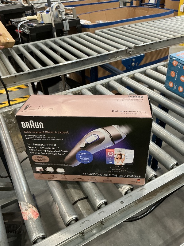 View 2 of Braun Skin i·Expert Pro 7 IPL Hair Removal Device