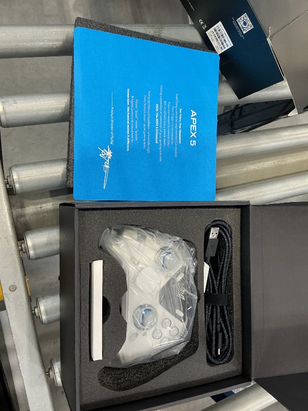 Photo 1 of FLYDIGI Apex 5 PC Controller