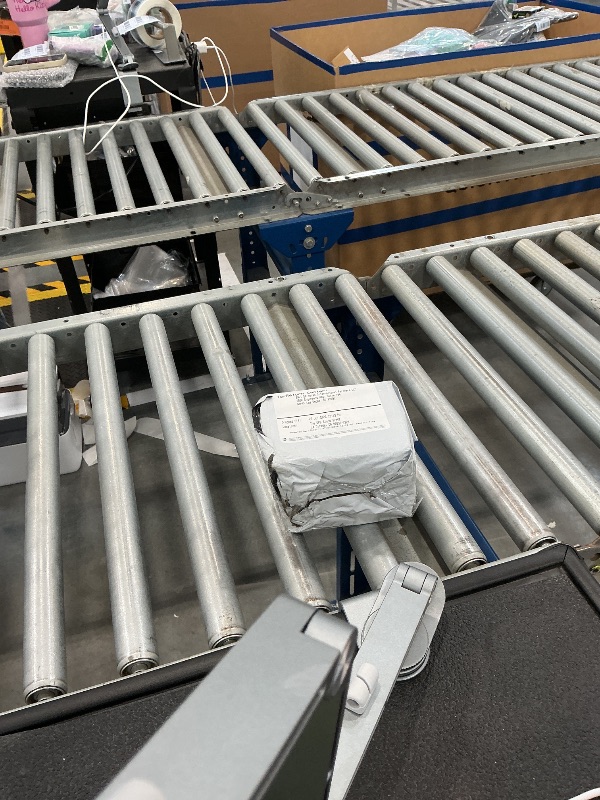 Photo 1 of Universal Welding Rod Lighter Melt Rods Low Temperature Powder Cored Aluminum Temp Repair Magic Just Need Heat for All Weld Easily Fusible with Wire Brazing Portable Hot Pipe Welder
