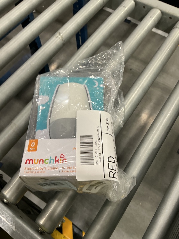 Photo 1 of Munchkin Shhh Portable Sound and Light Machine