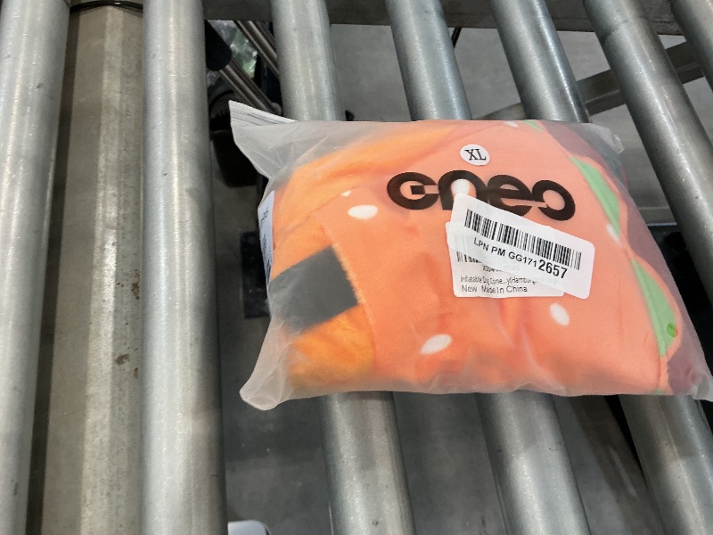 Photo 1 of Cneo Inflatable Dog Recovery Collar (Hamburger, X-Large)