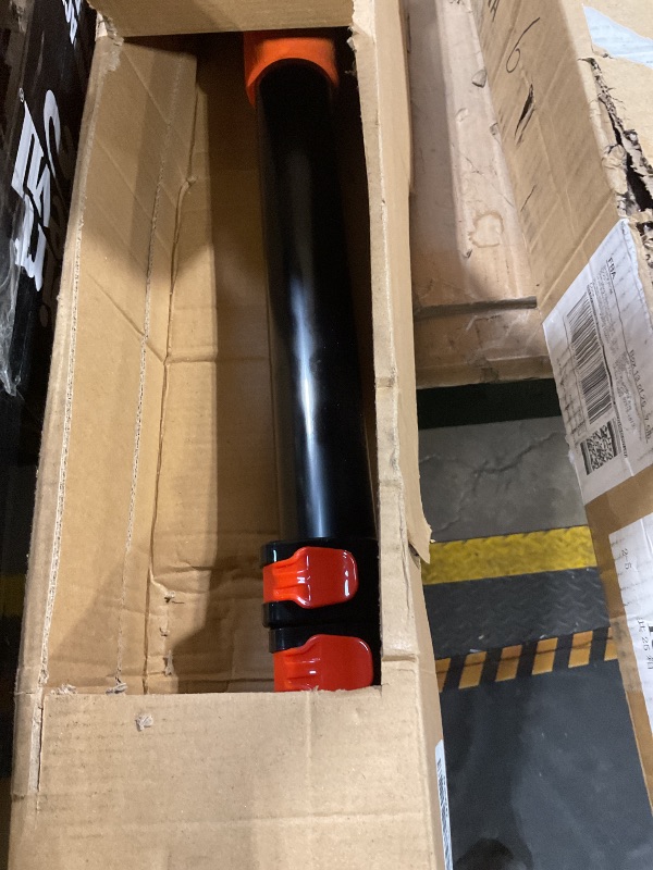 Photo 1 of TONYINGO Extendable Manual Pole Saw