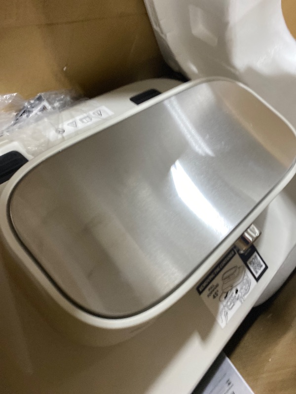 View 3 of Ninja CRISPi DualZone Glass Air Fryer, Bone, 8-qt