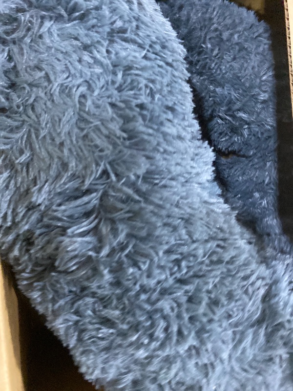 Photo 1 of fluffy cushion