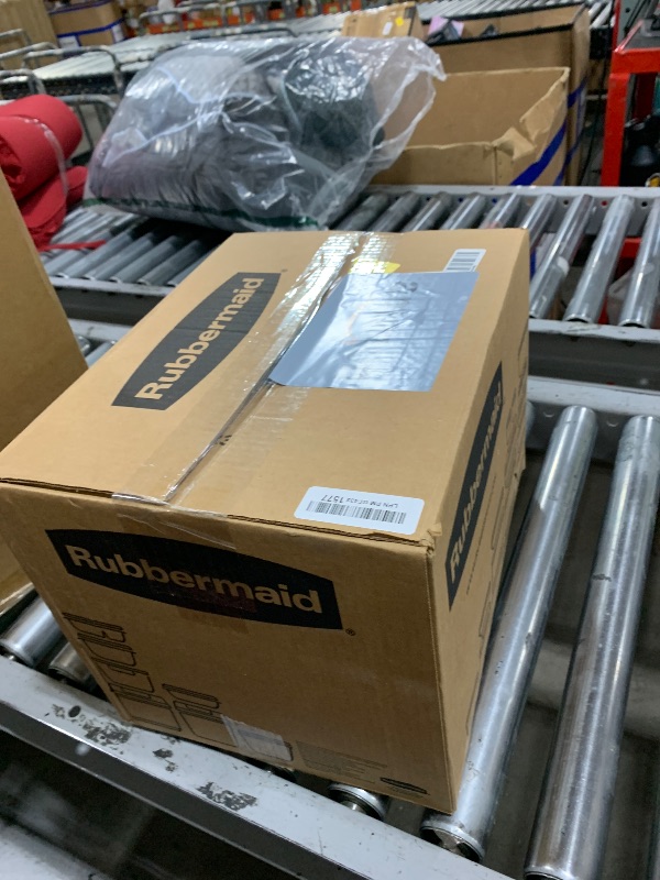 View 2 of Rubbermaid Brilliance 44-Piece Food Storage Container Set