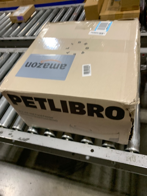View 2 of PETLIBRO Automatic Wet Food Cat Feeder