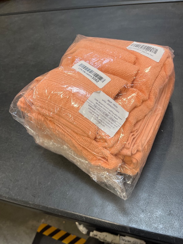 View 2 of Belizzi Home 8 Piece Towel Set 100% Ring Spun Cotton, 2 Bath Towels 27x54, 2 Hand Towels 16x28 and 4 Washcloths 13x13 - Ultra Soft Highly Absorbent Machine Washable Hotel Spa Quality - Peach