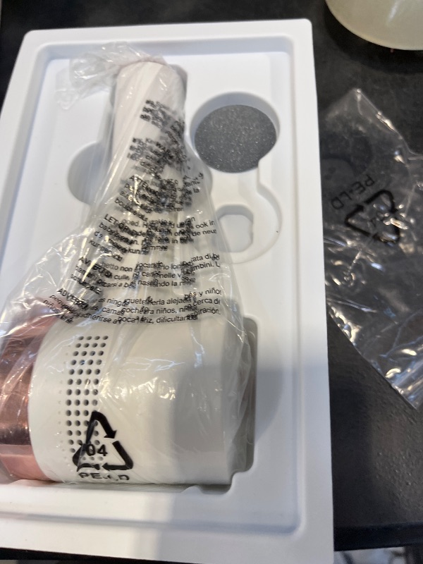 View 3 of Silk'n VacuPedi Electric Callus Remover
