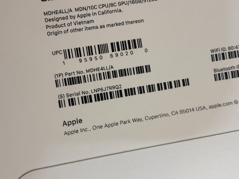 View 3 of Apple 2026 MacBook Air 13-inch Laptop with M5 chip: Built for AI, 13.6-inch Liquid Retina Display, 16GB Unified Memory, 512GB SSD, 12MP Center Stage Camera, Touch ID, Wi-Fi 7; Midnight