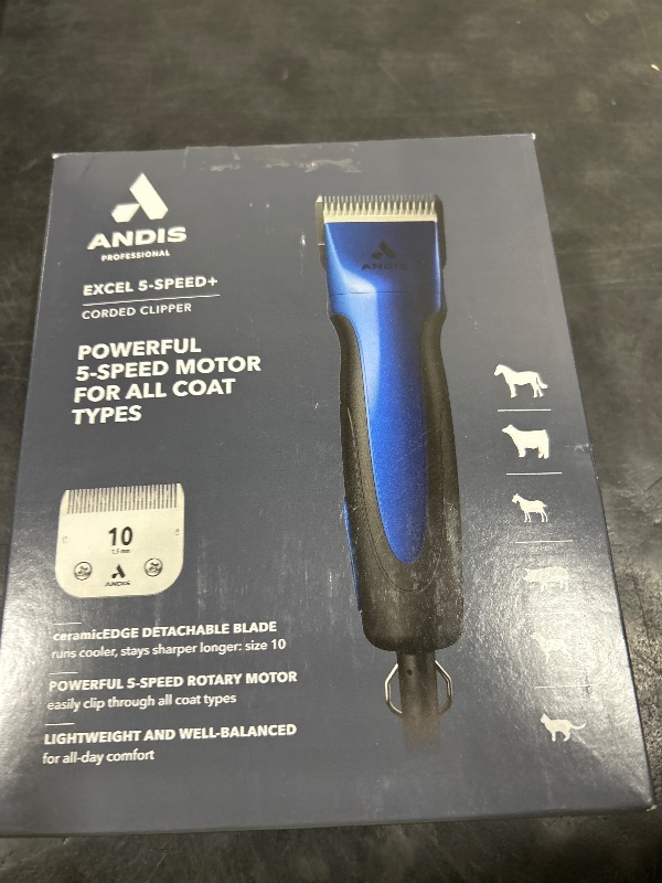 View 3 of Andis 68520 Excel Professional 5-Speed Detachable Blade Clipper Kit