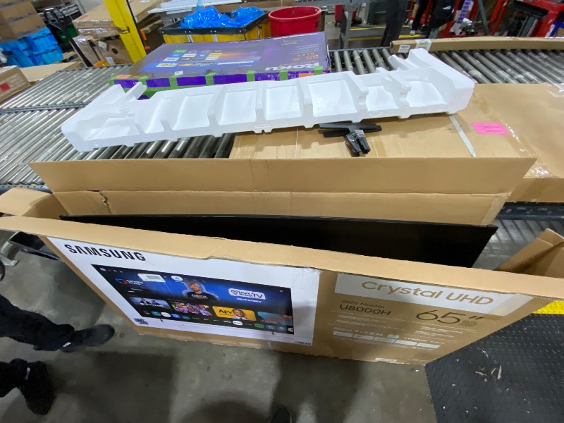 View 4 of Samsung 65-Inch Class Crystal UHD U8000H Series Samsung Vision AI Smart TV (2026 Model, 65U8000H) Processor 4K, Endless Free Content, Motion Xcelerator, Color Booster, Alexa Built-in