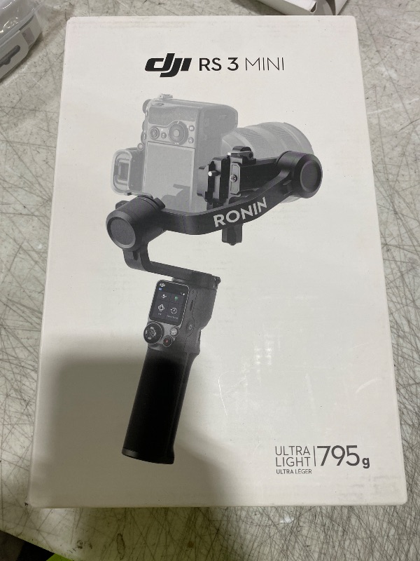 View 2 of DJI RS 3 Mini Gimbal Stabilizer