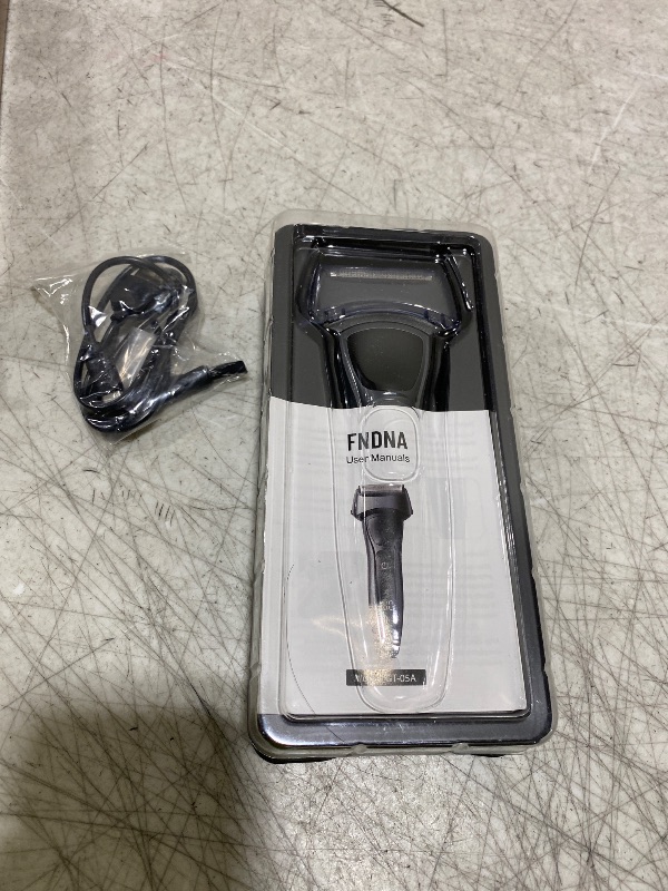 View 3 of Rechargeable Electric Razor