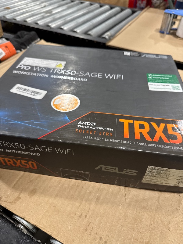 View 4 of ASUS Pro WS TRX50-SAGE WIFI Motherboard