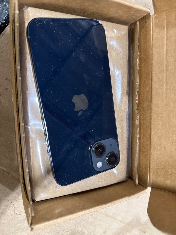 View 4 of Apple iPhone 14 128GB Midnight Unlocked