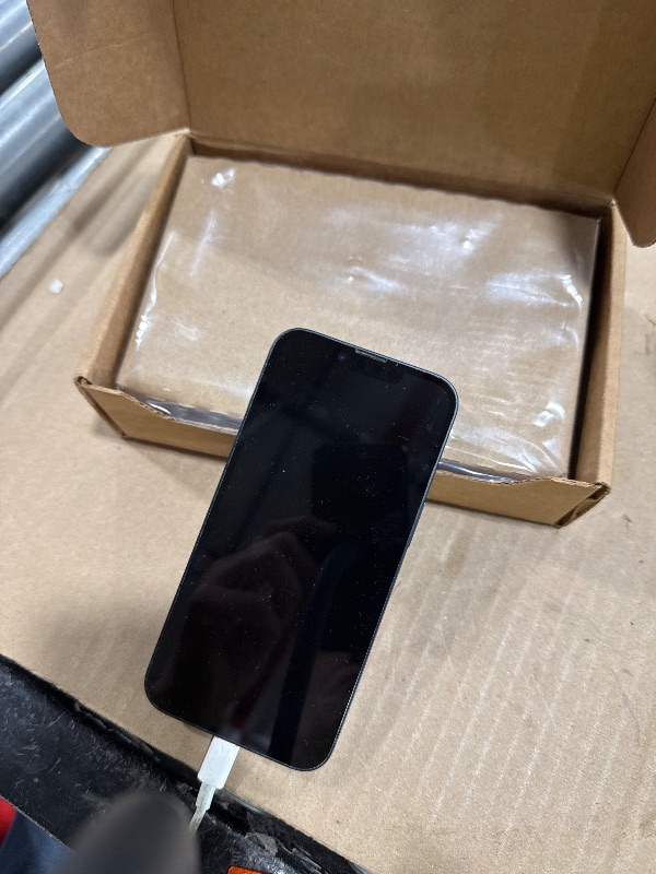 View 2 of Apple iPhone 14 128GB Midnight Unlocked